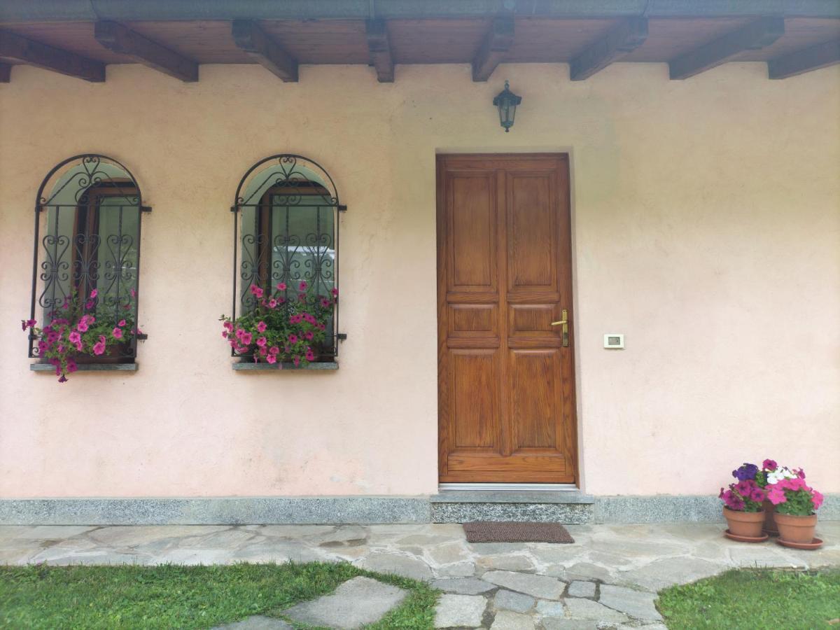 The Balcony On The Lake Dizzasco Екстер'єр фото